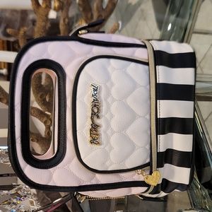 Betsey Johnson lunch purse..